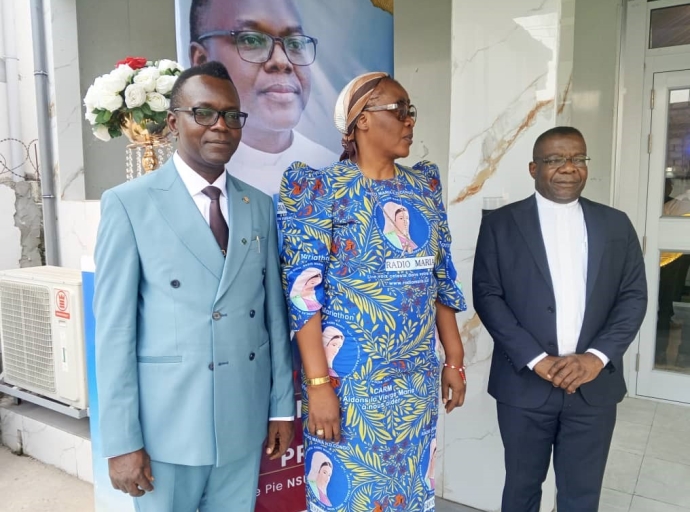 Les Congolais exhortés à combattre le mal par la prière dans un ouvrage